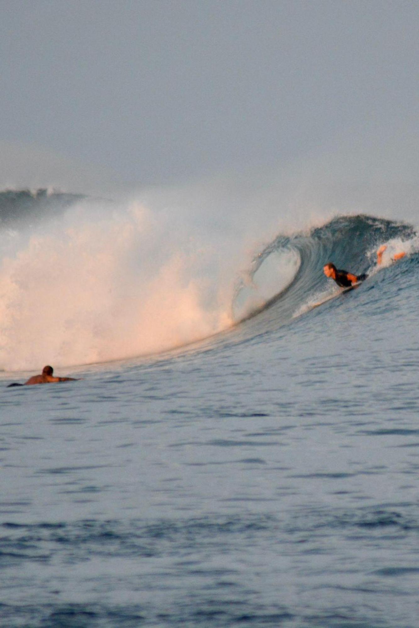 Hotel Surf Trip Maldives Thulusdhoo Esterno foto