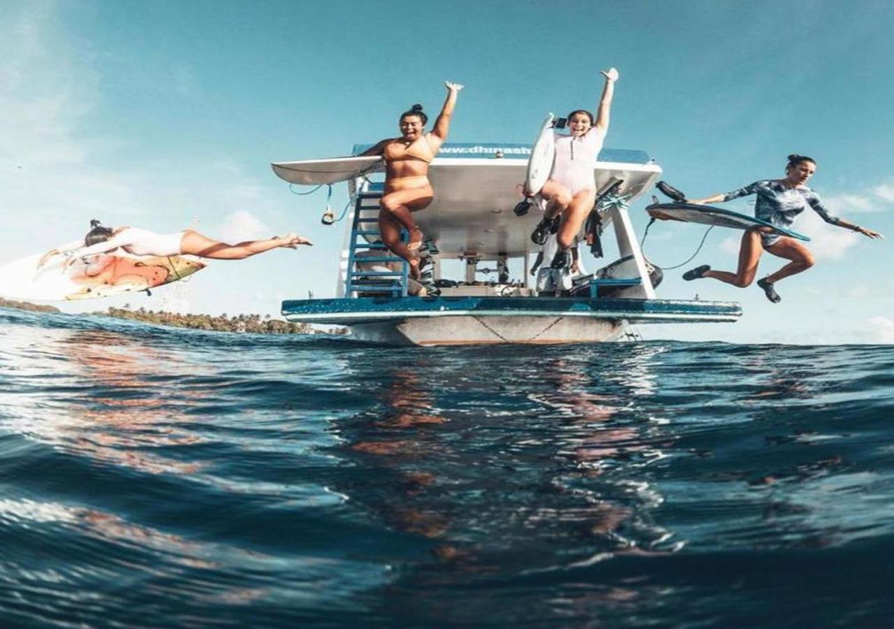 Hotel Surf Trip Maldives Thulusdhoo Esterno foto