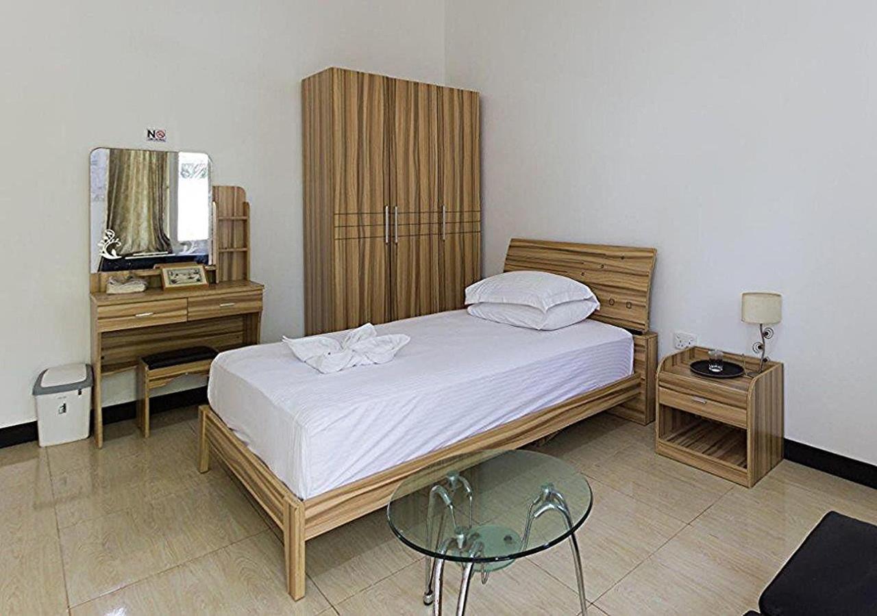 Hotel Surf Trip Maldives Thulusdhoo Esterno foto